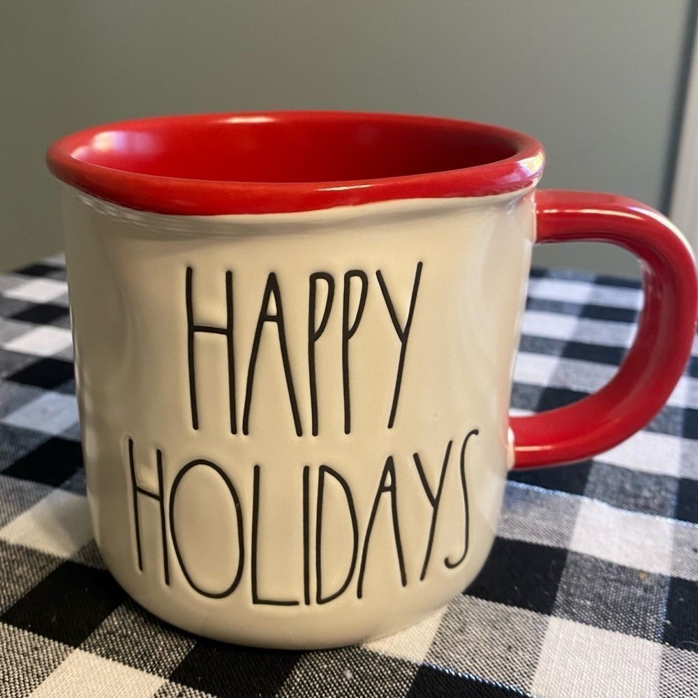 Rae Dunn Mug HAPPY HOLIDAYS